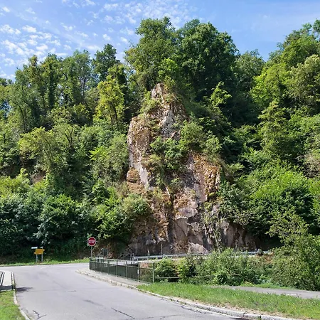 Gutenburgturm 18qm Auf 3 Etagen *