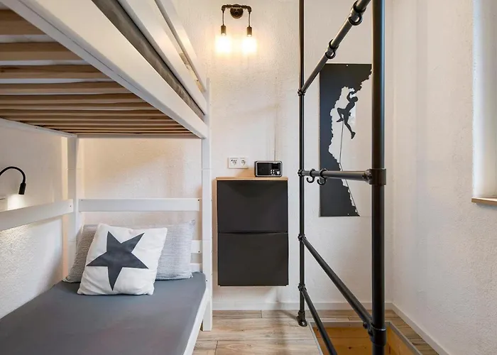 Gutenburgturm 18qm Auf 3 Etagen بيت للعطل *